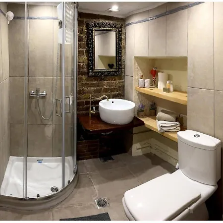 Filoxenos Corfu Island * Mantouki