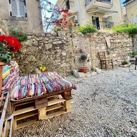 Filoxenos Corfu Island Lägenhet